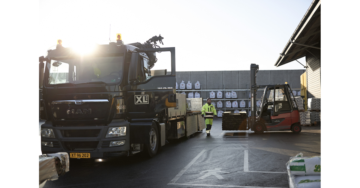 XL-BYG Brejnholt logo